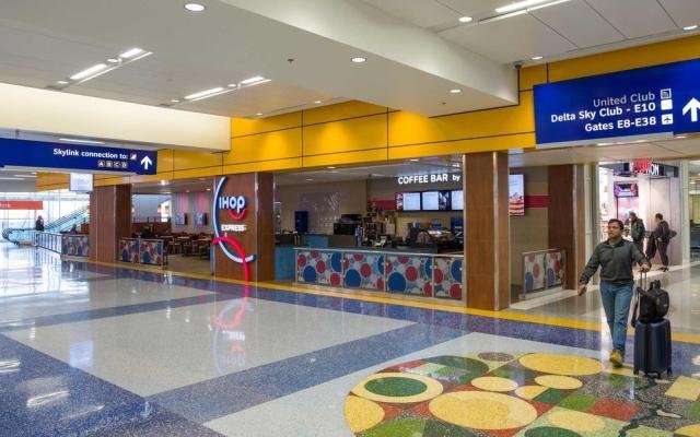 Spirit Airlines DFW Terminal